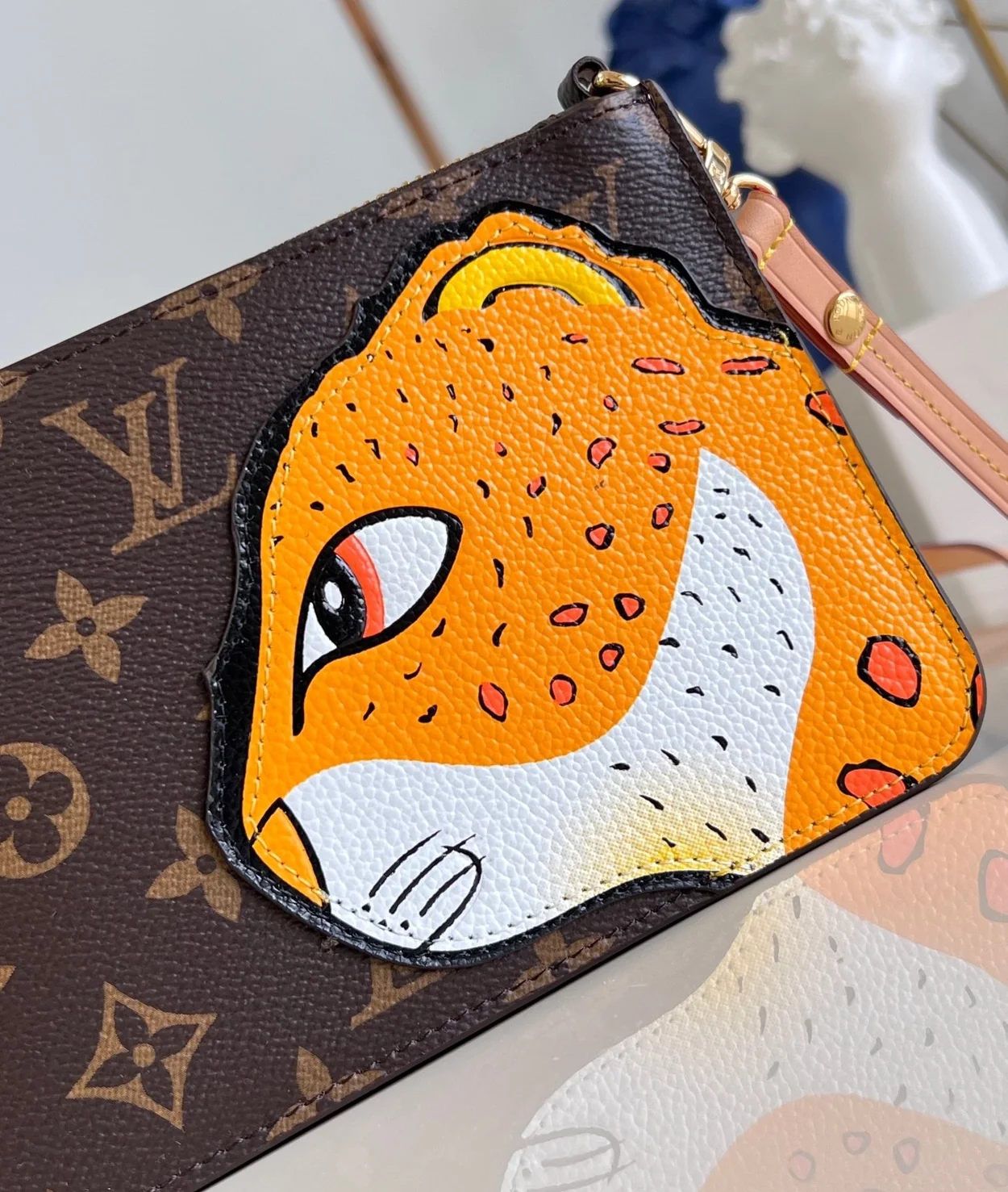 루이비통 렉싱턴 파우치 M83685