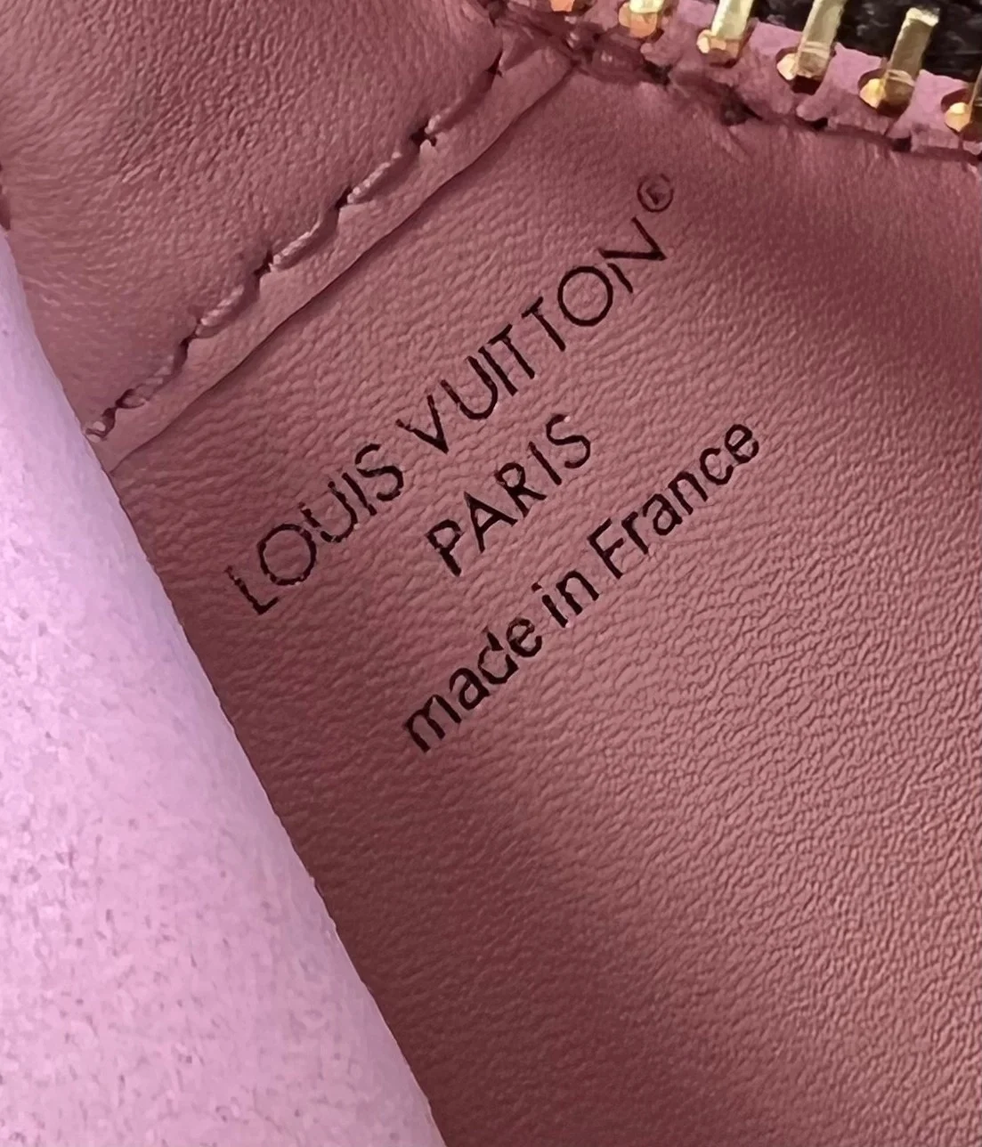 루이비통 블룸 파우치 M11303