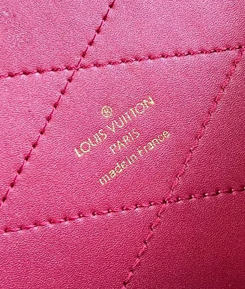 루이비통 미니 스퀘어 트렁크 달마시안 백 M11206