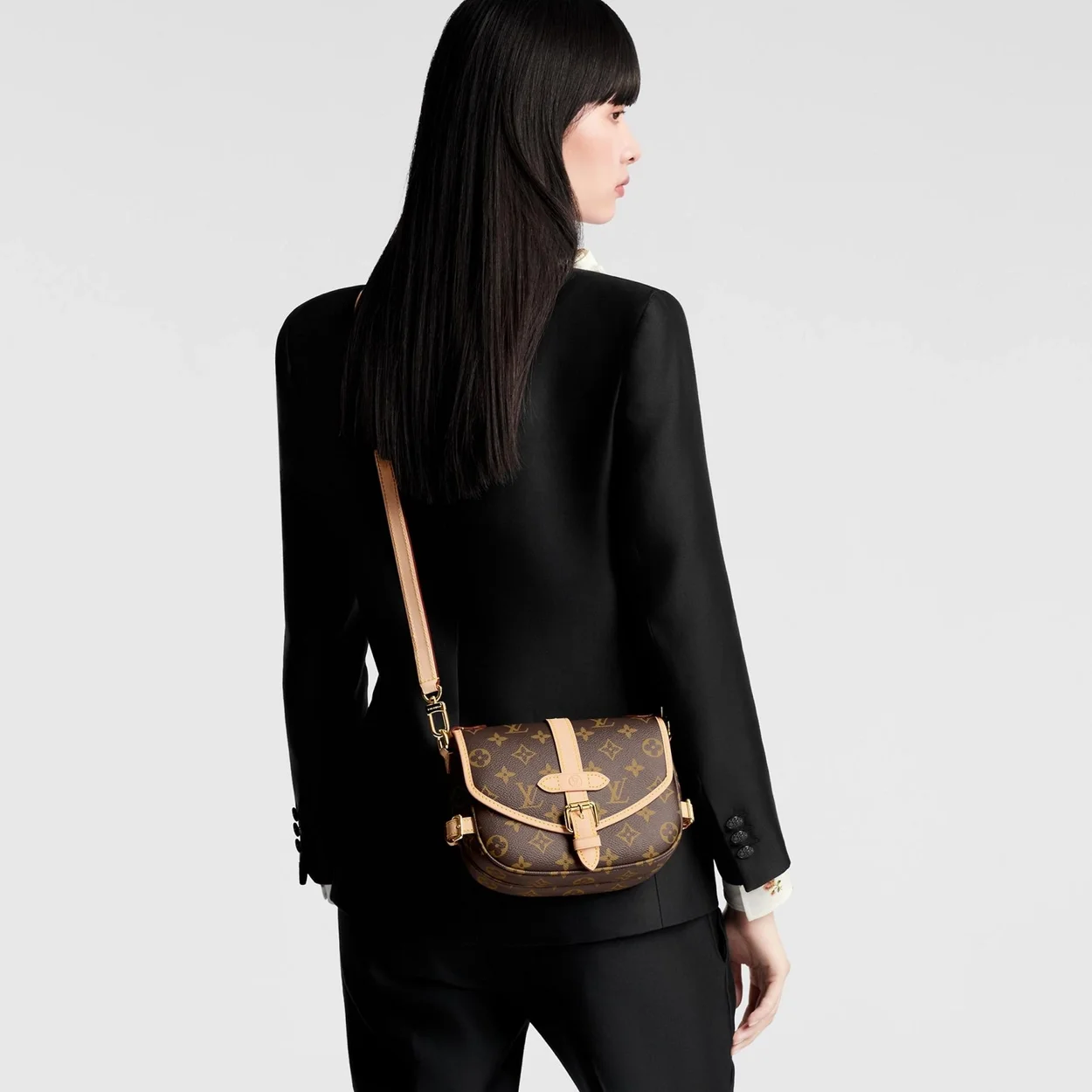 루이비통 소뮈르 BB M46740