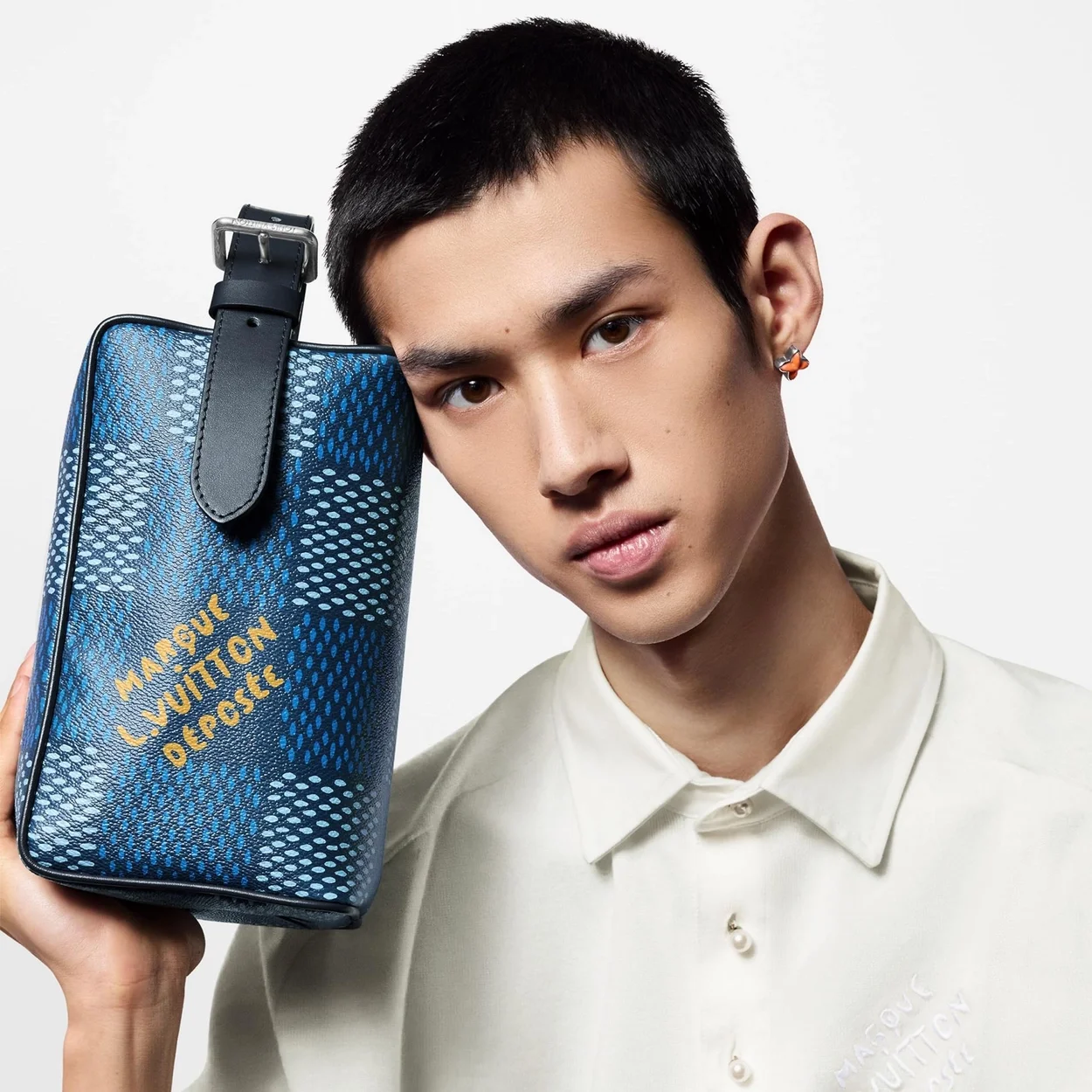 루이비통 락커 돕 키트 블루 N40747