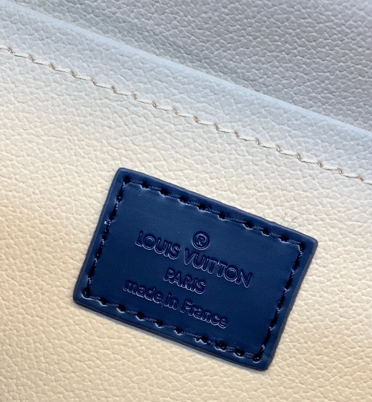 루이비통 락커 돕 키트 블루 N40747