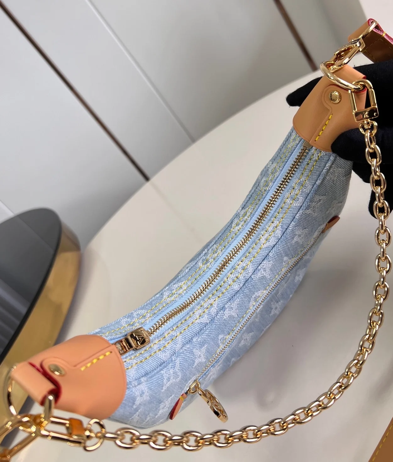 루이비통 루프 M24846