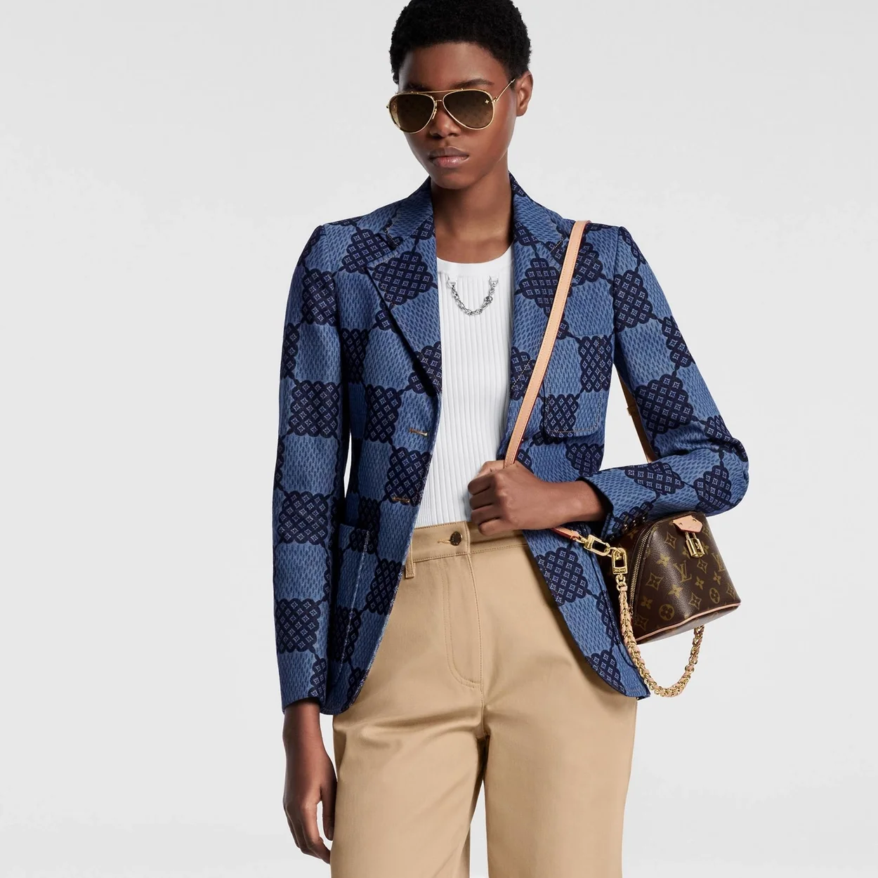 루이비통 저스트 인 케이스 M47096