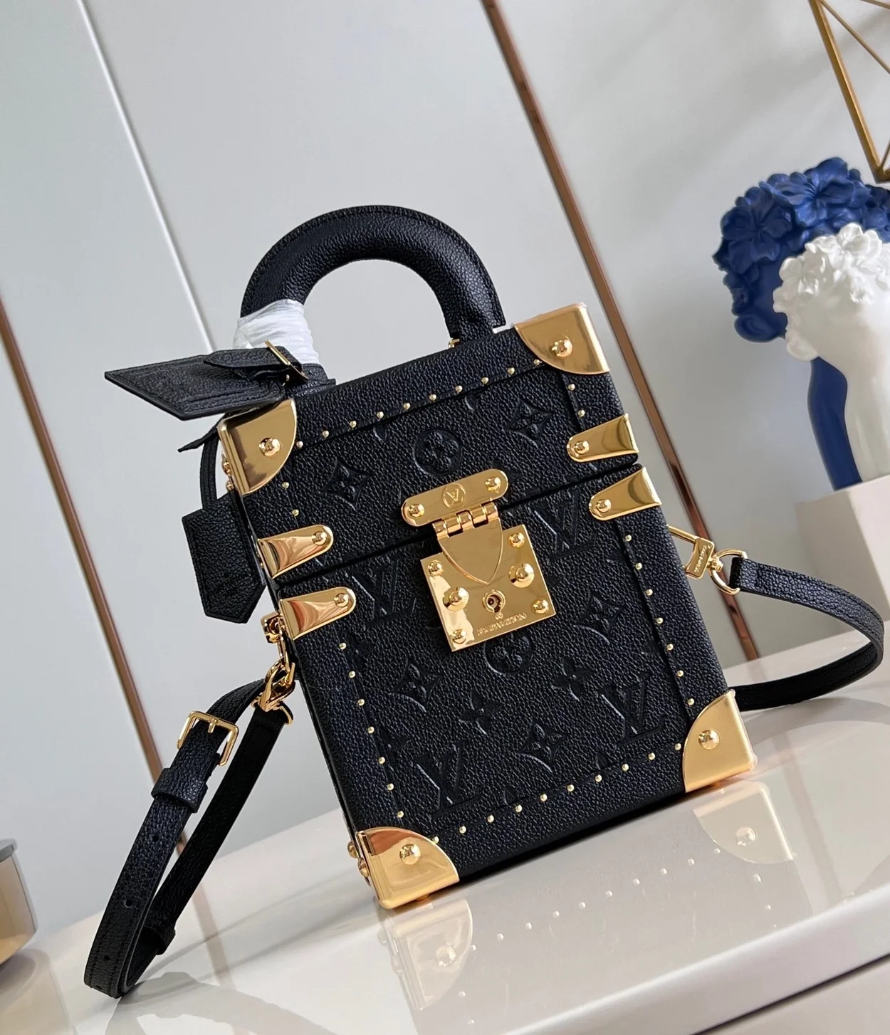 루이비통 모노그램 앙프렝뜨 카메라 박스 M11131