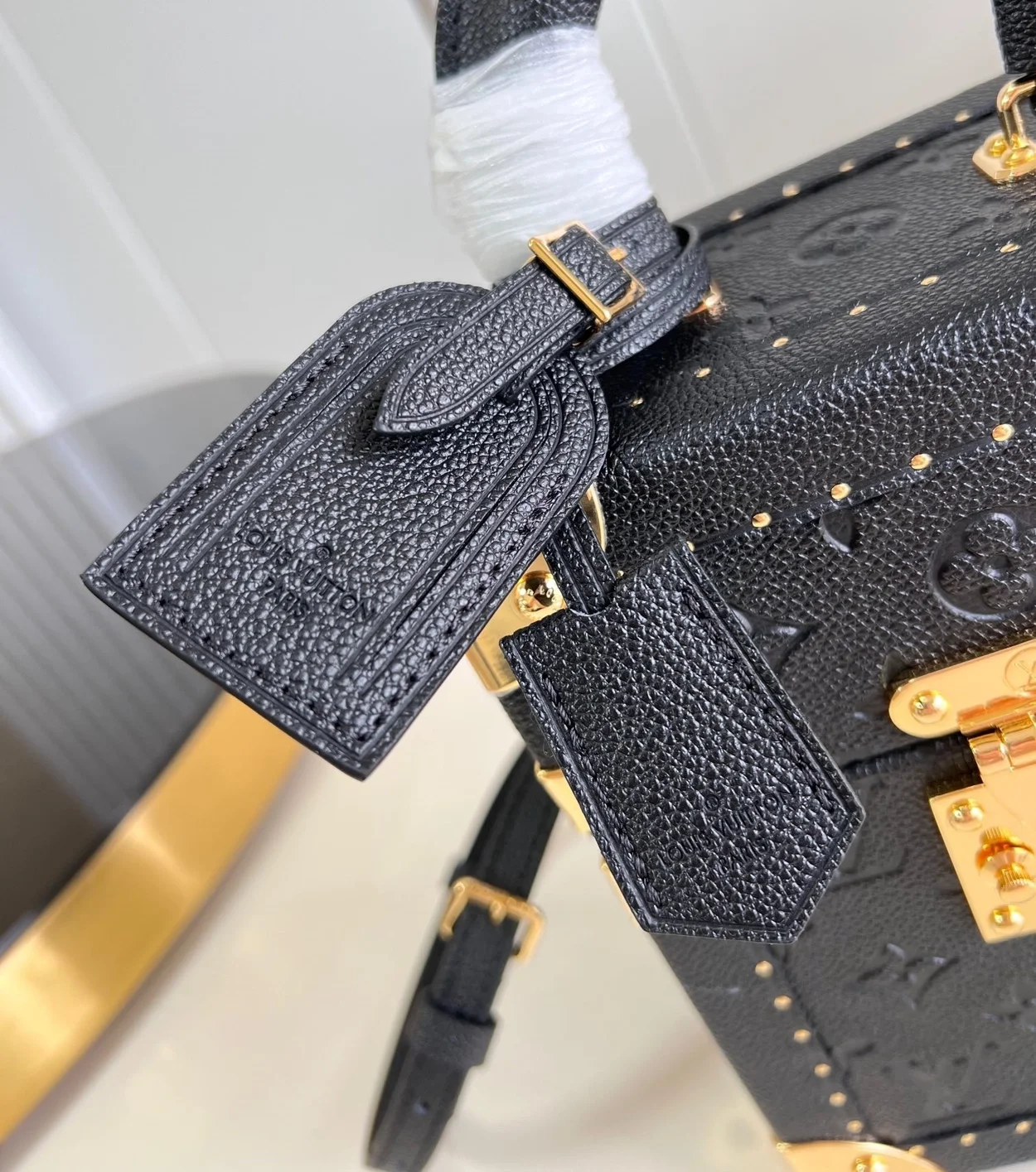 루이비통 모노그램 앙프렝뜨 카메라 박스 M11131