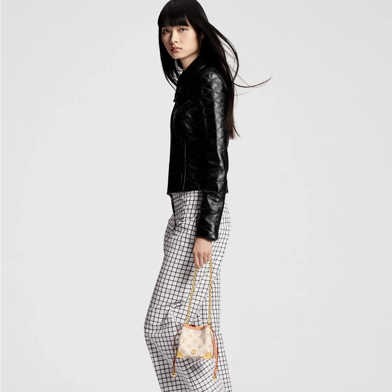 루이비통 노에 퍼스 숄더백 M83227