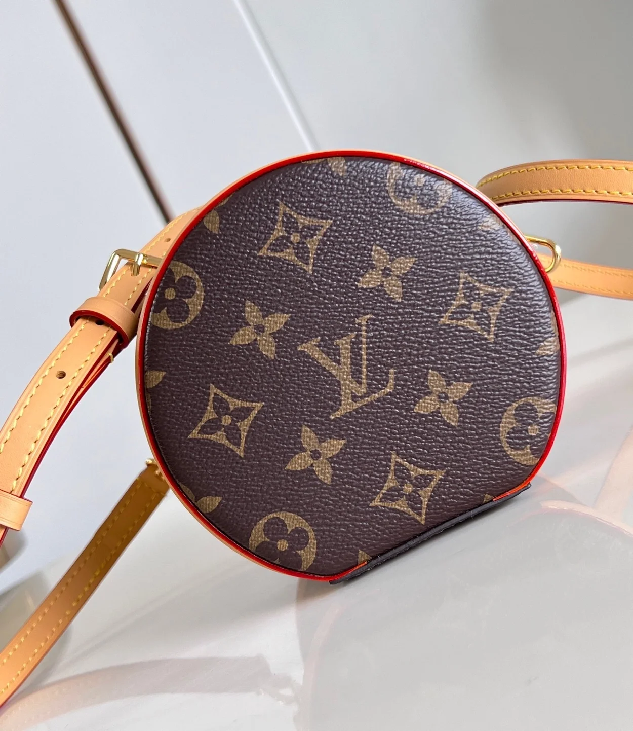 루이비통 나노 깐느 베니티 백 M82952