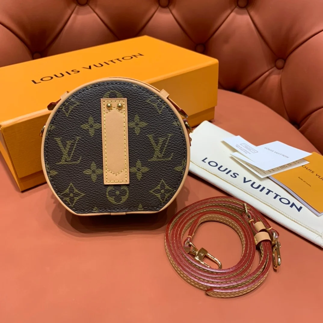 루이비통 미니 부아뜨 샤포 백 M44699