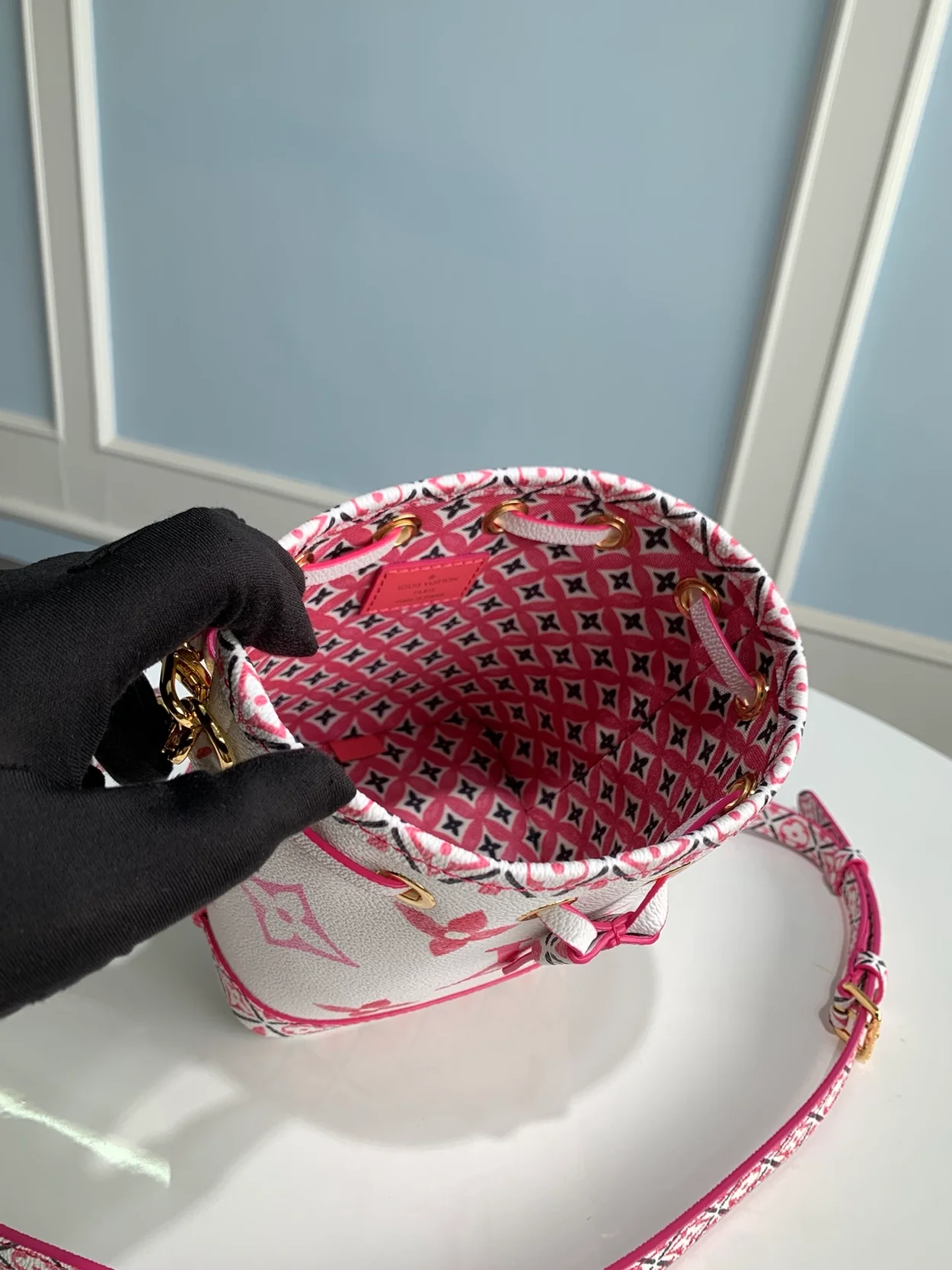 루이비통 나노 노에 M82386