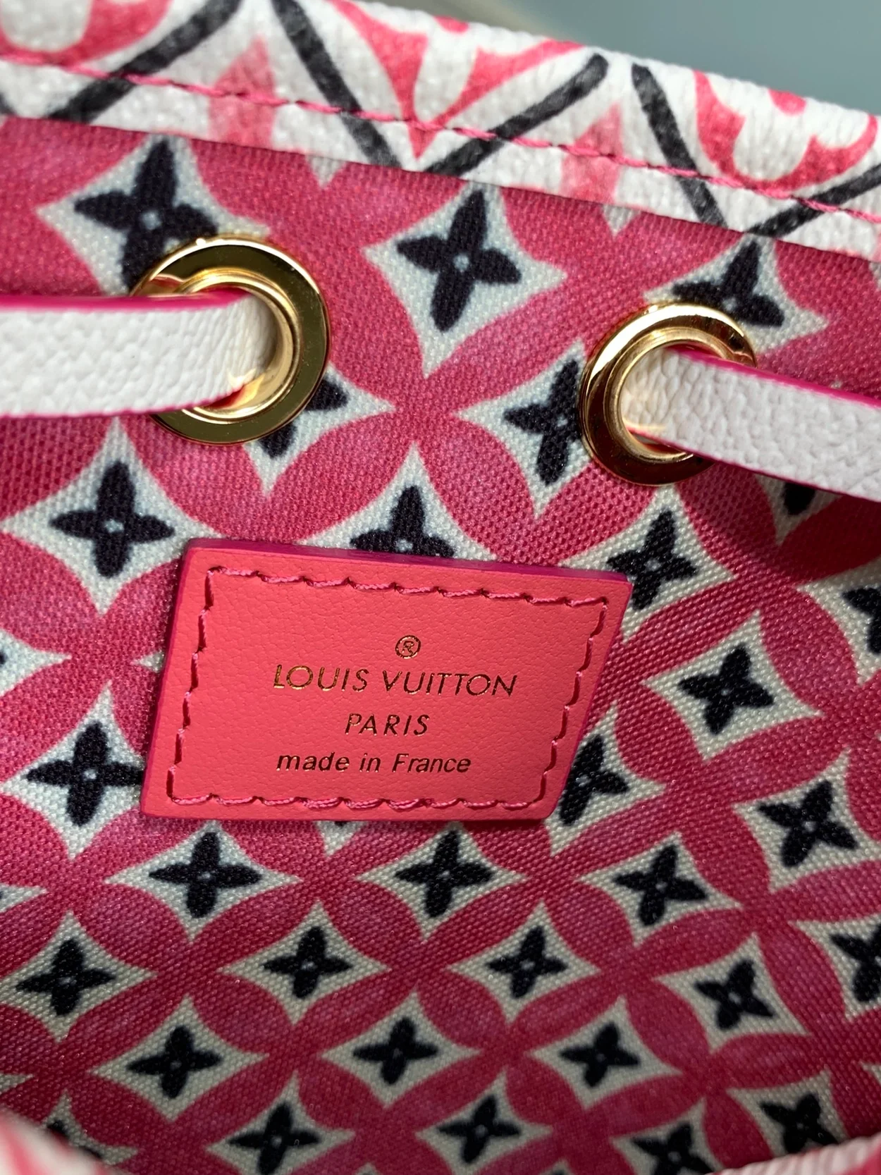 루이비통 나노 노에 M82386