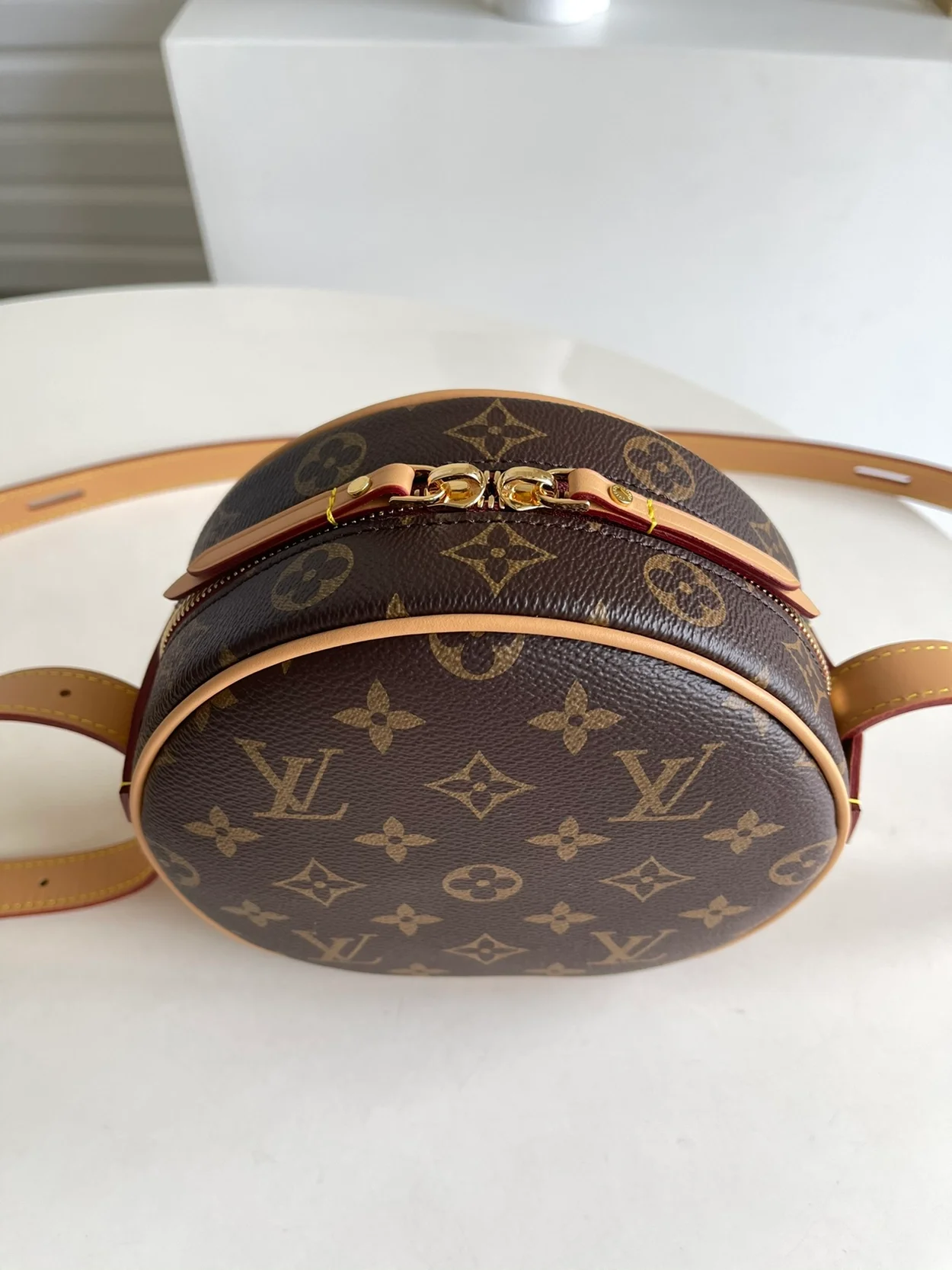 루이비통 부야뜨 샤포 모노그램 PM M45149