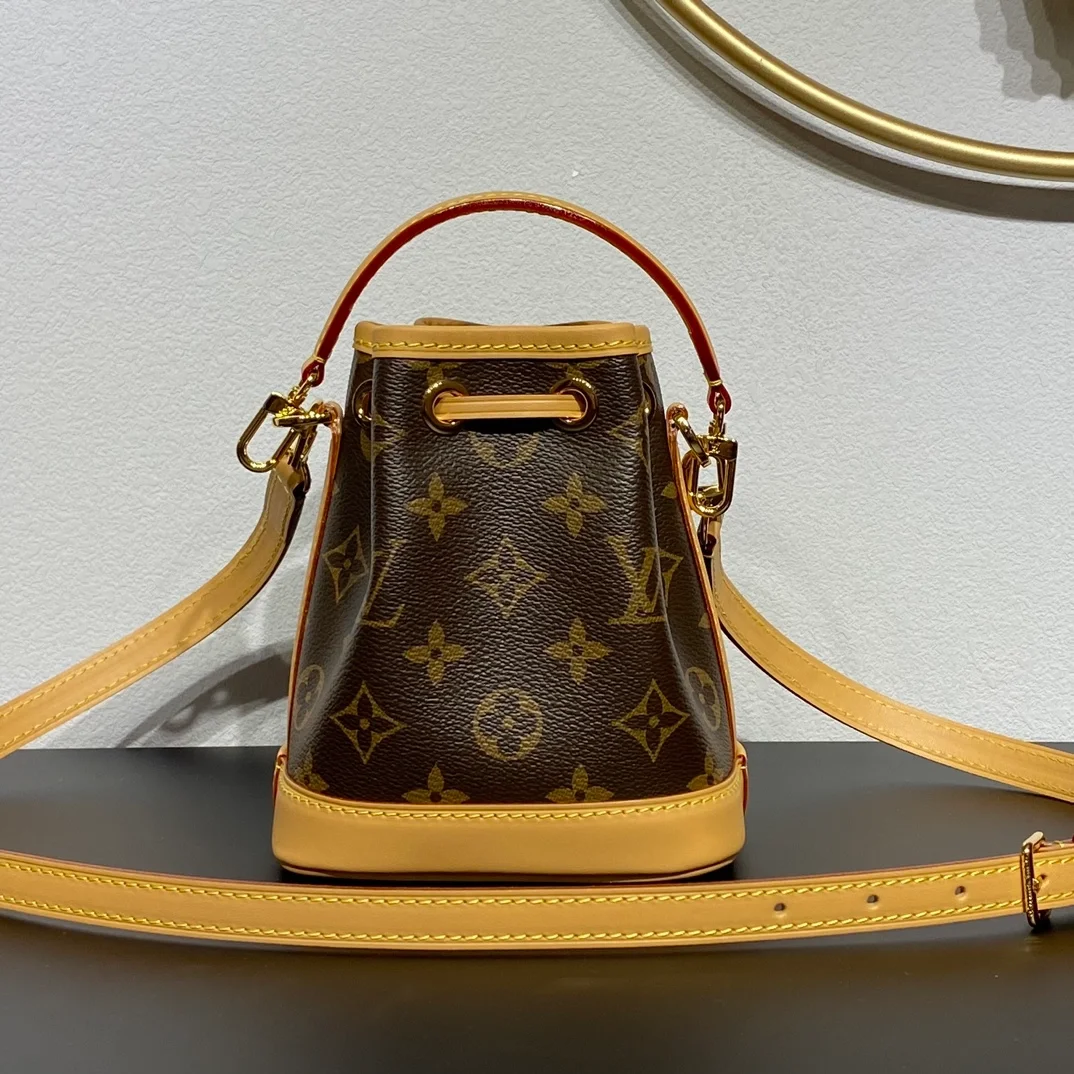 루이비통 나노 노에 M81266