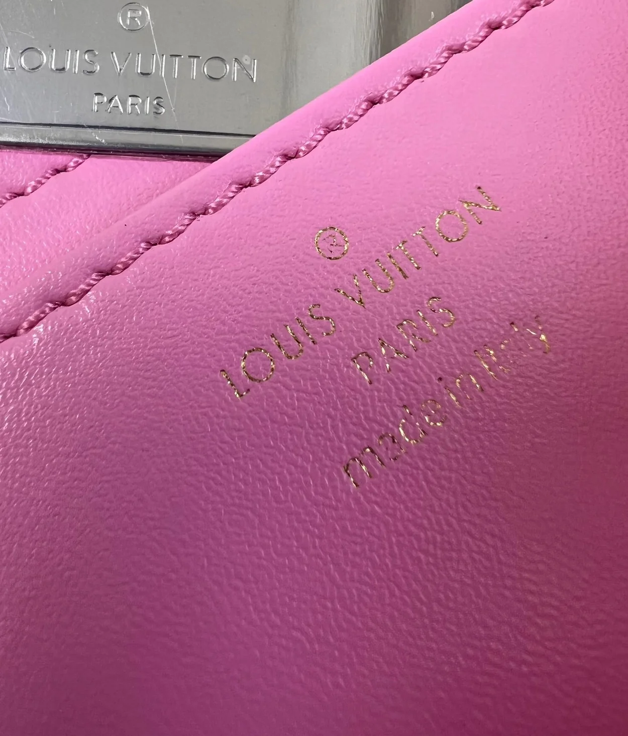 루이비통 트위스트 MM M21320