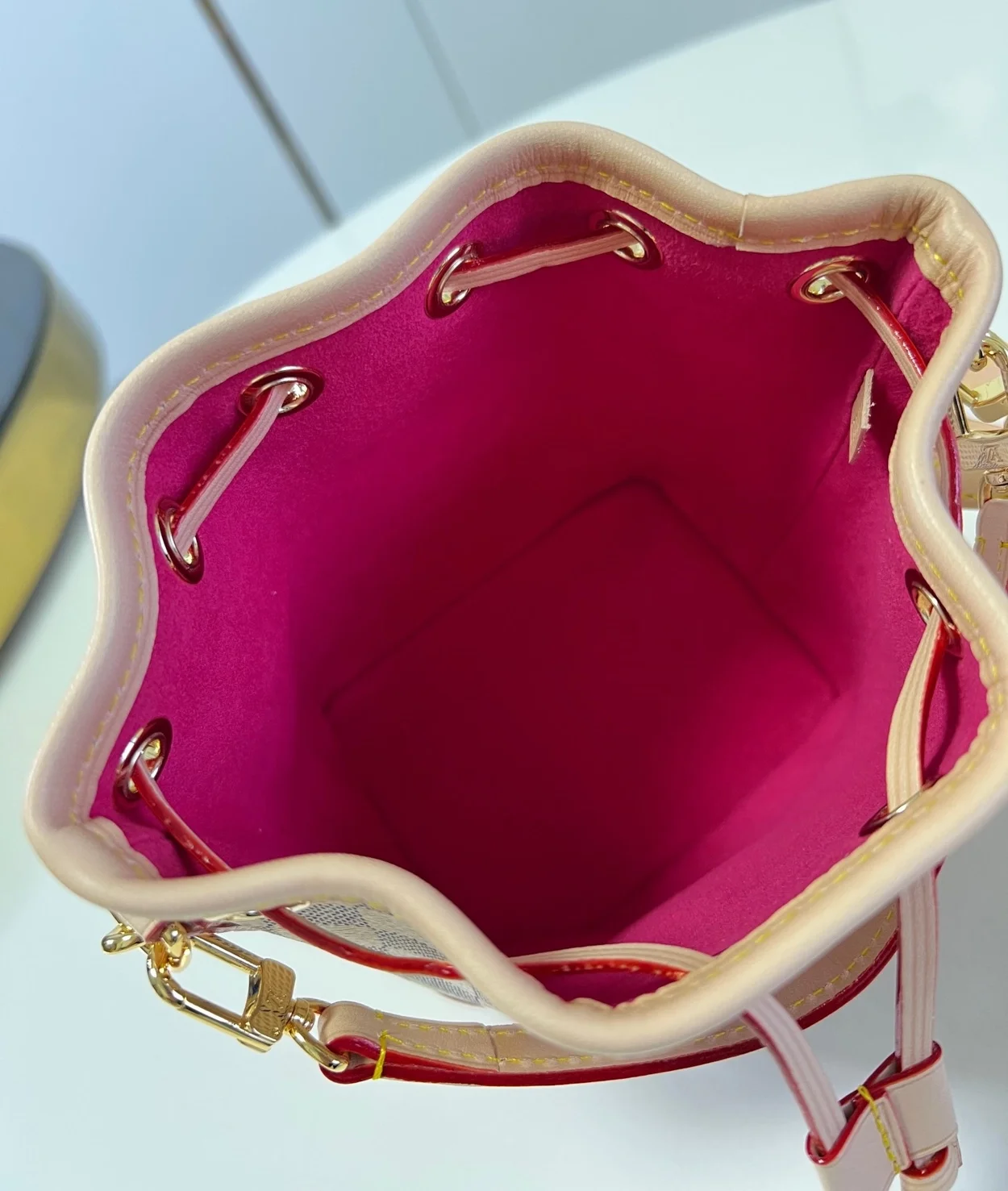 루이비통 삭 나노 노에 N40511