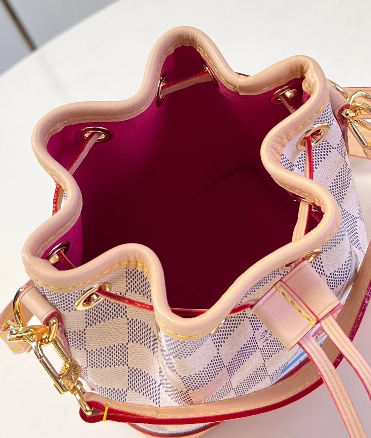 루이비통 삭 나노 노에 N40511