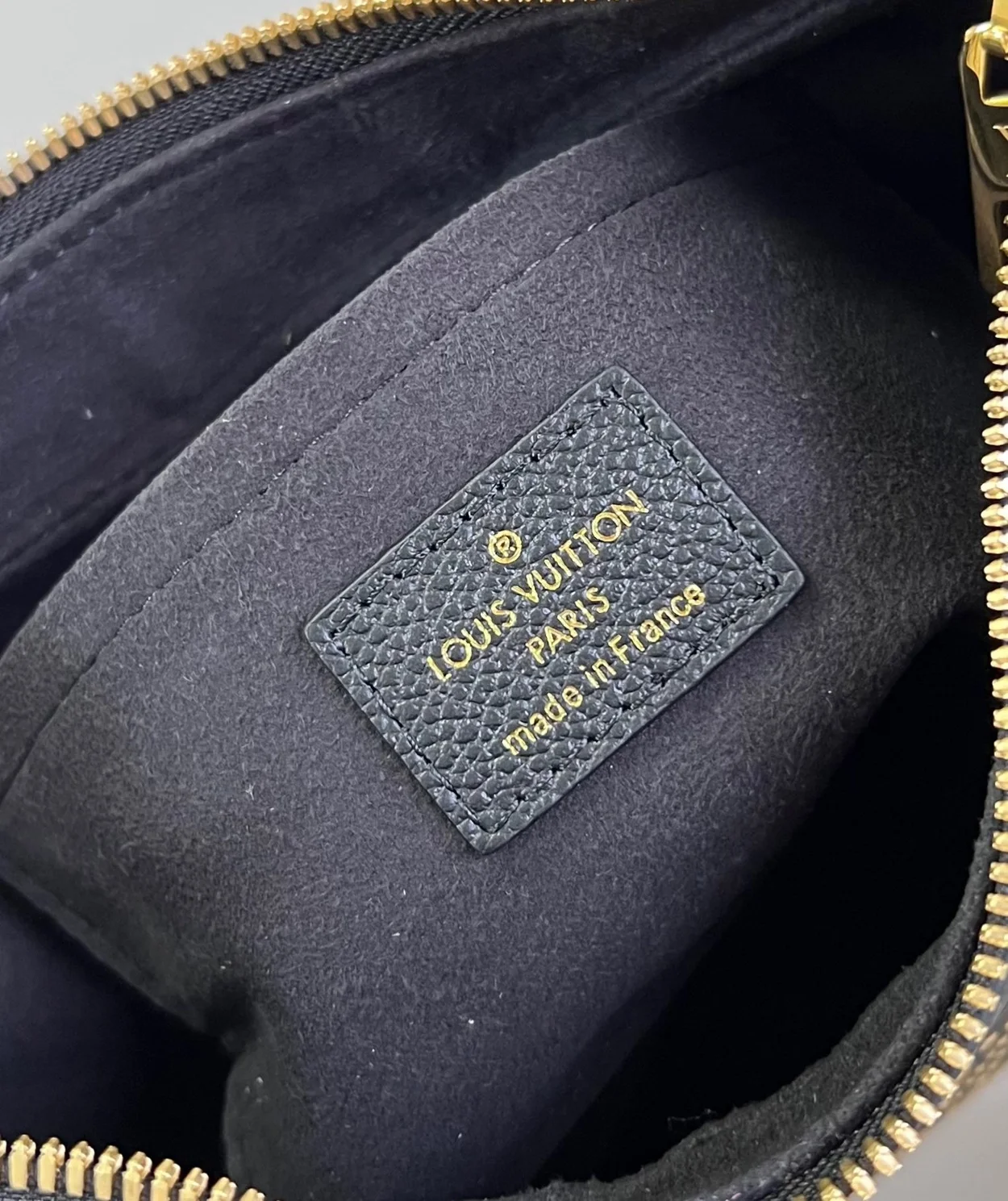 루이비통 바가텔 백 M46735