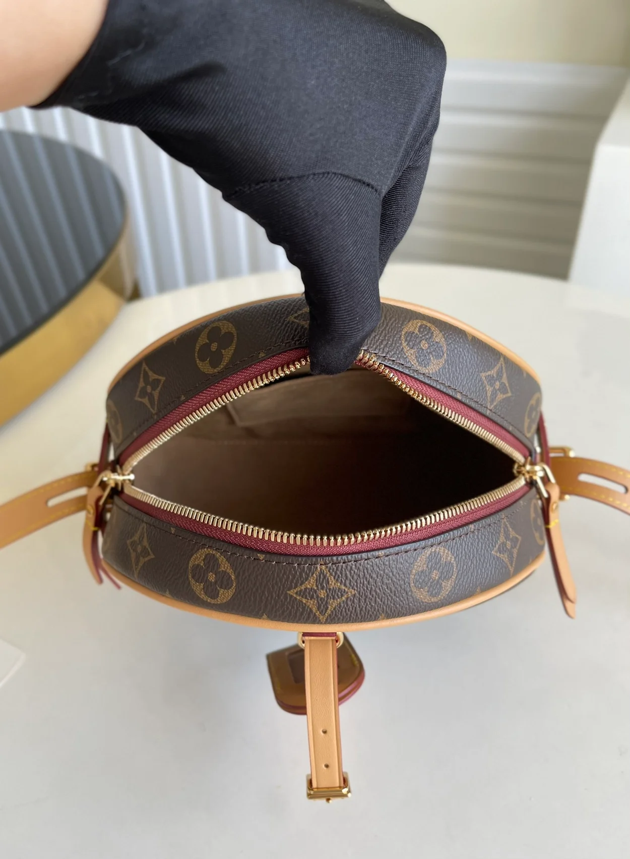 루이비통 부야뜨 샤포 모노그램 MM M52294