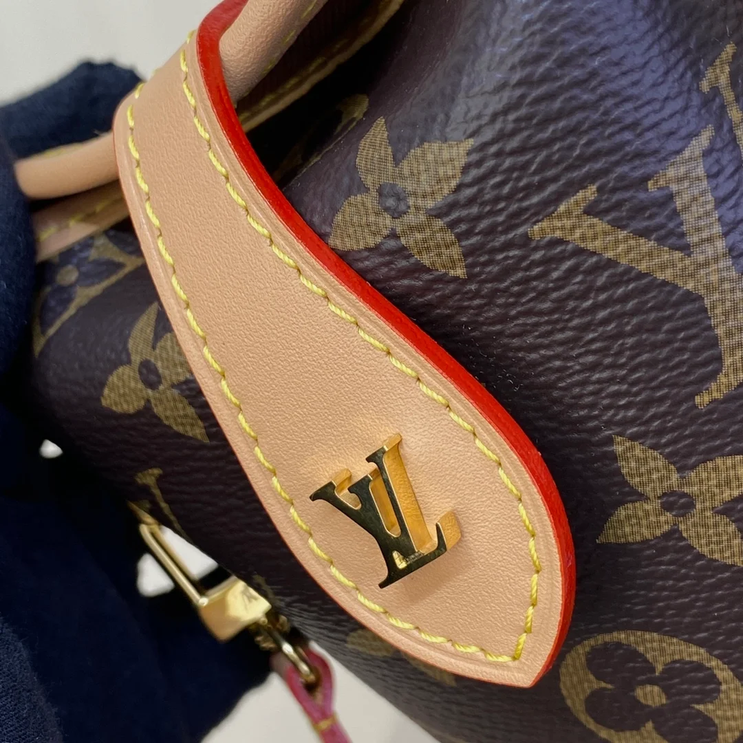 루이비통 모노그램 폴드 미 파우치 M80874