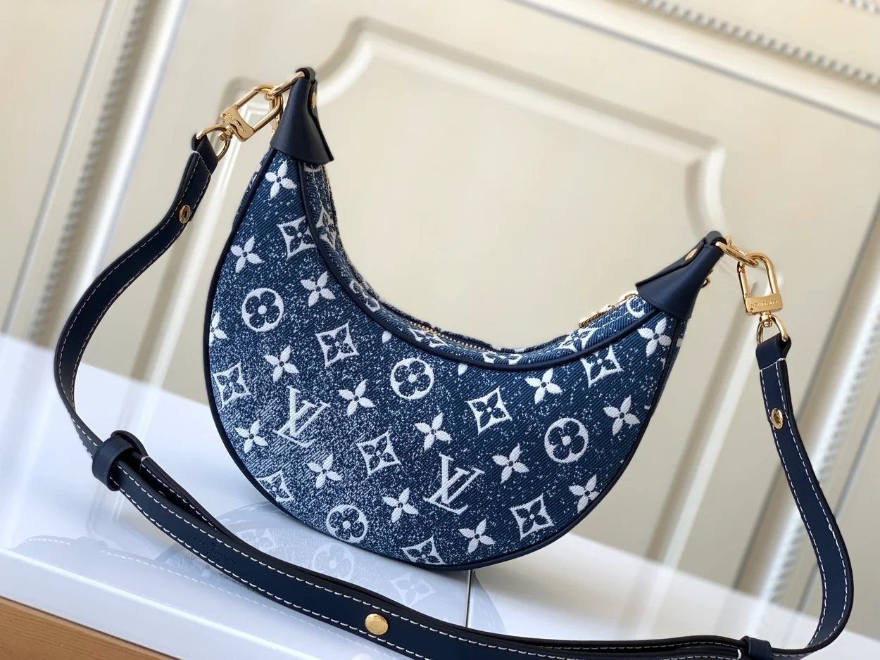 루이비통 루프 모노그램 M81166