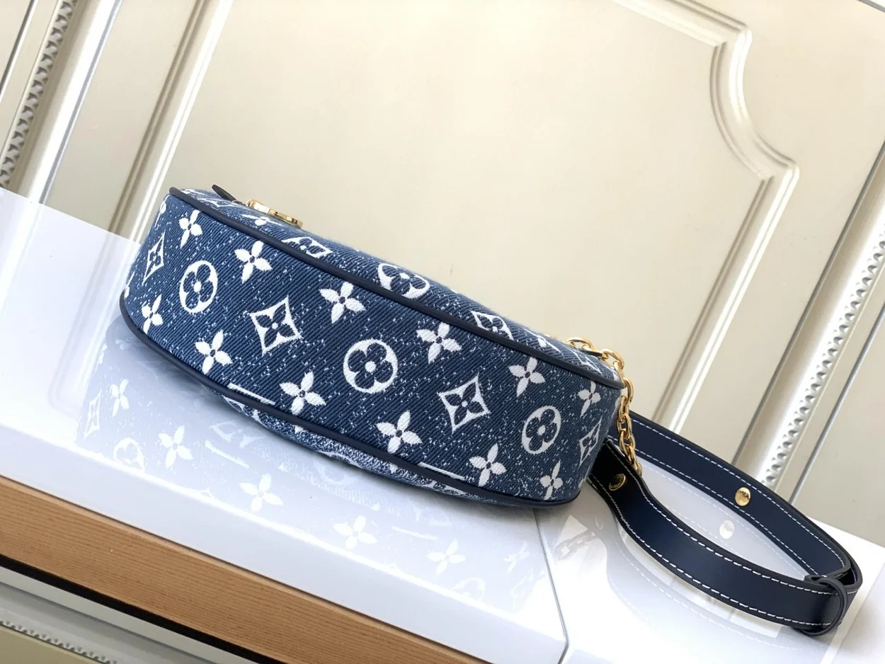 루이비통 루프 모노그램 M81166