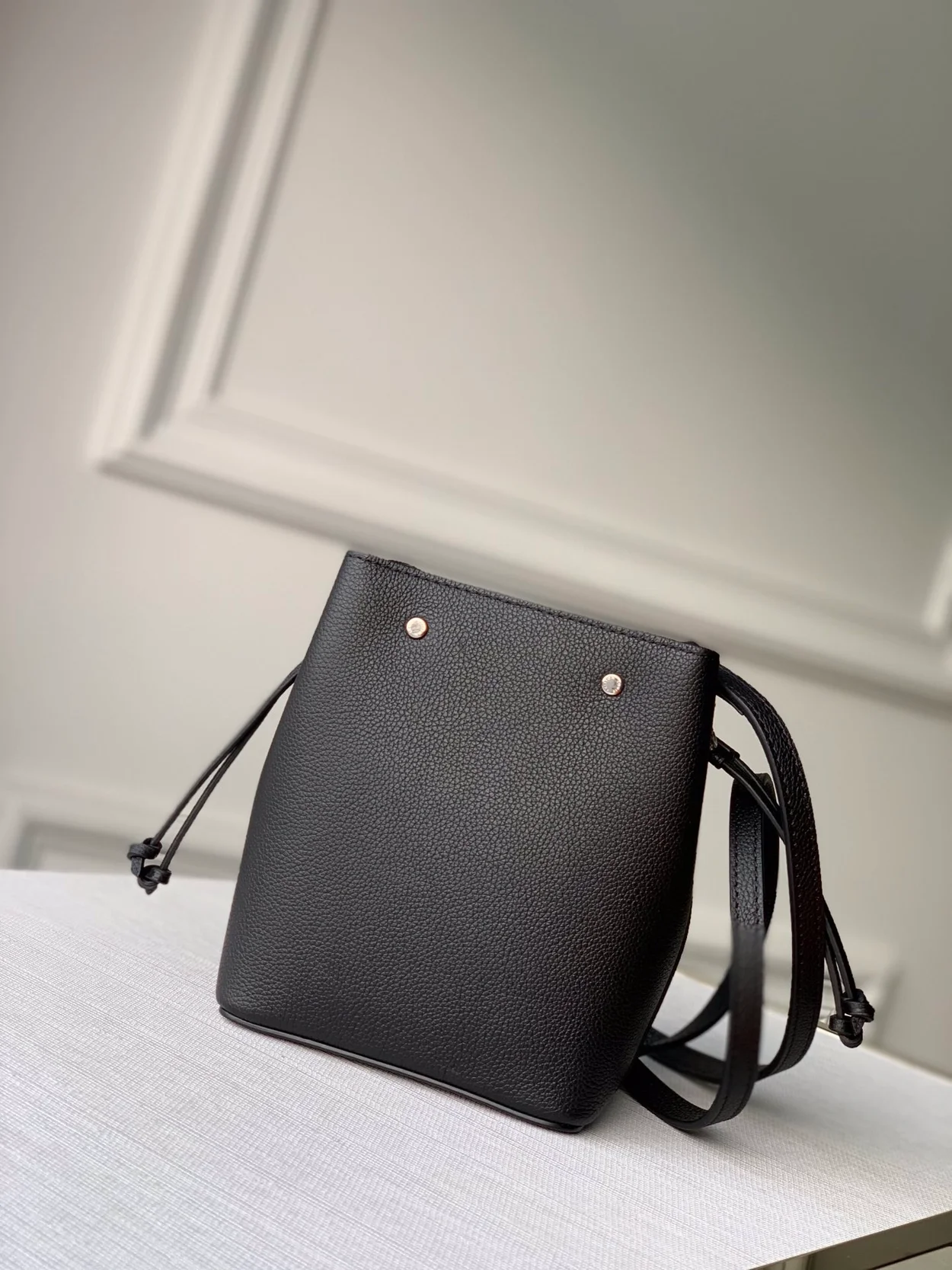 루이비통 나노 락미 버킷백 M68709