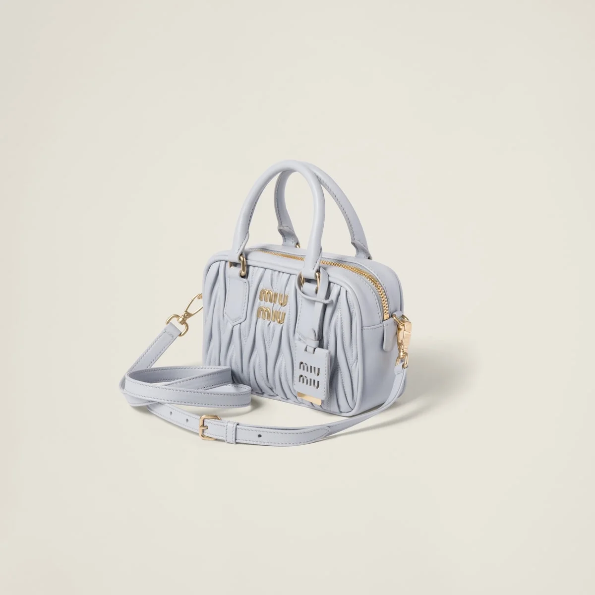 미우미우 스몰 아르카디 마테라쎄 나파 가죽백 콘플라워