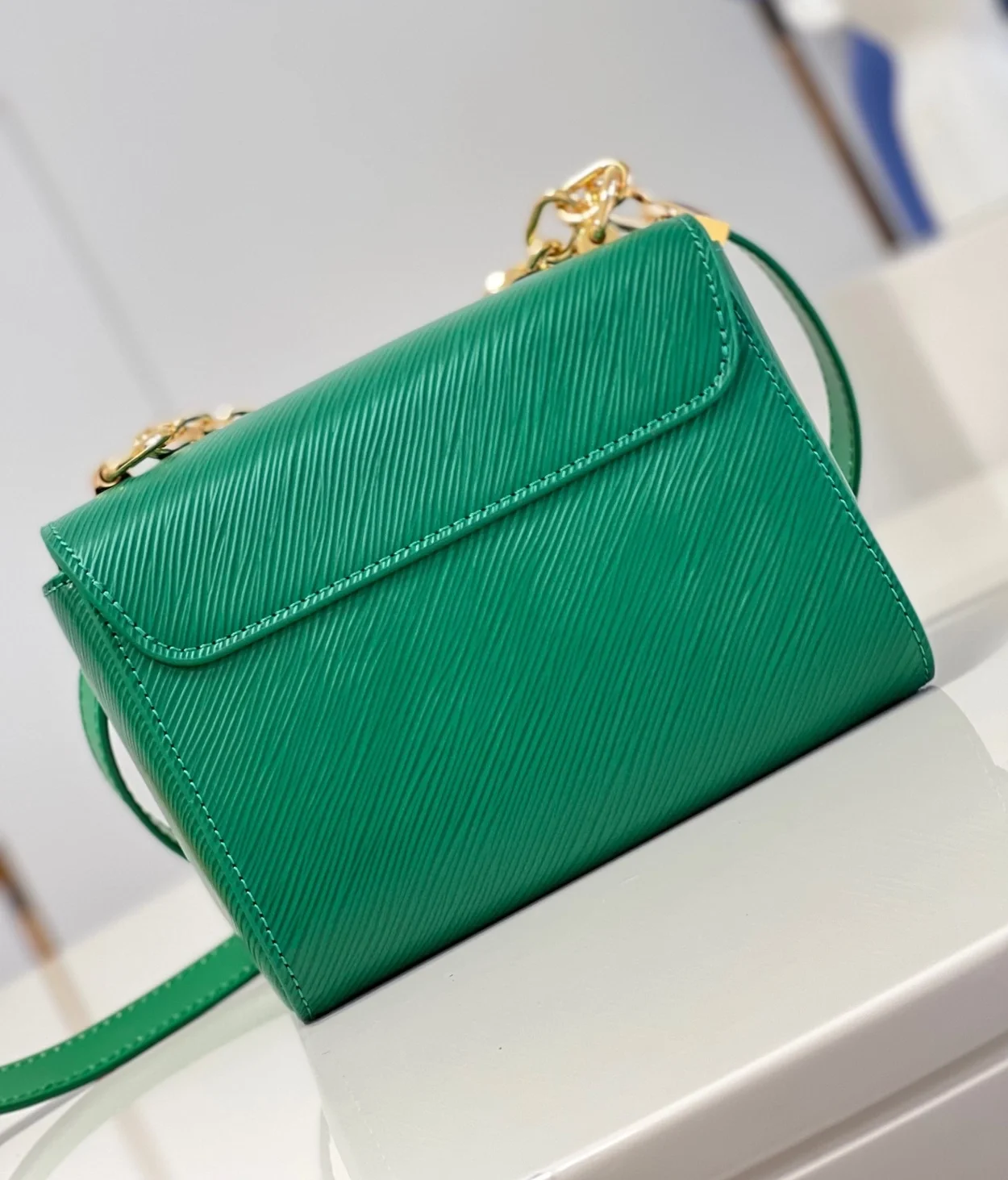 루이비통 트위스트 PM M21649