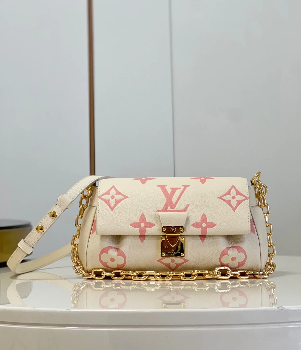 루이비통 모노그램 앙프렝뜨 페이보릿 백 M46393