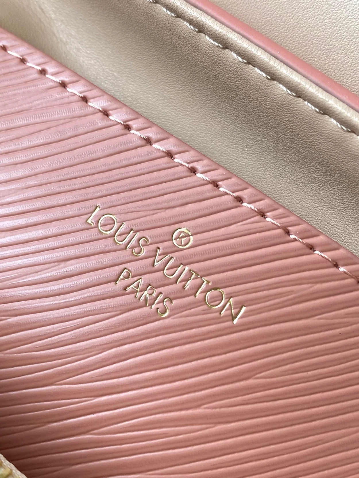 루이비통 트위스트 PM M23074