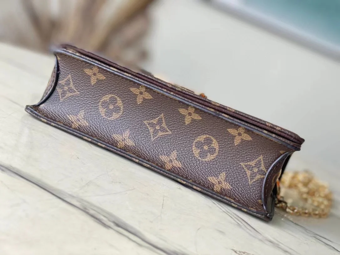 루이비통 월릿 온 체인 릴리 백 M82509