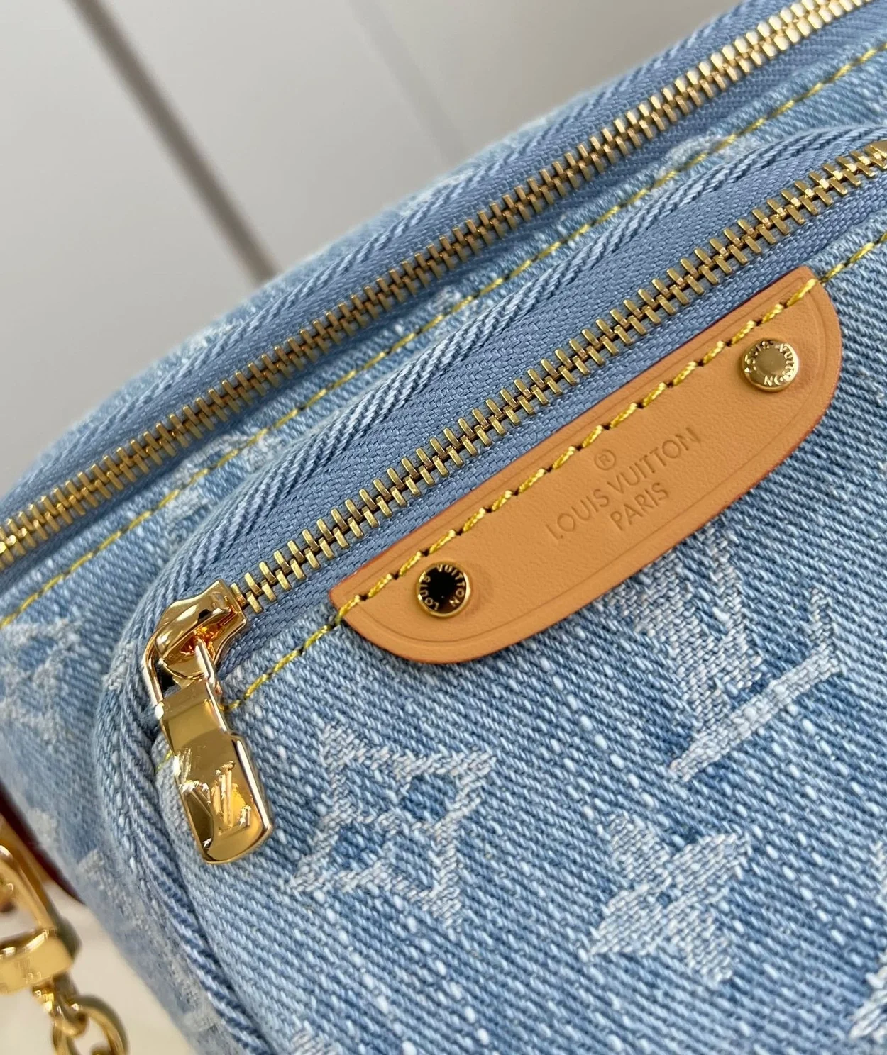 루이비통 미니 범백 M83353