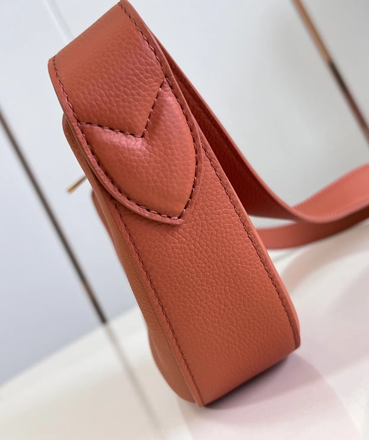 루이비통 로우 키 범백 M83546