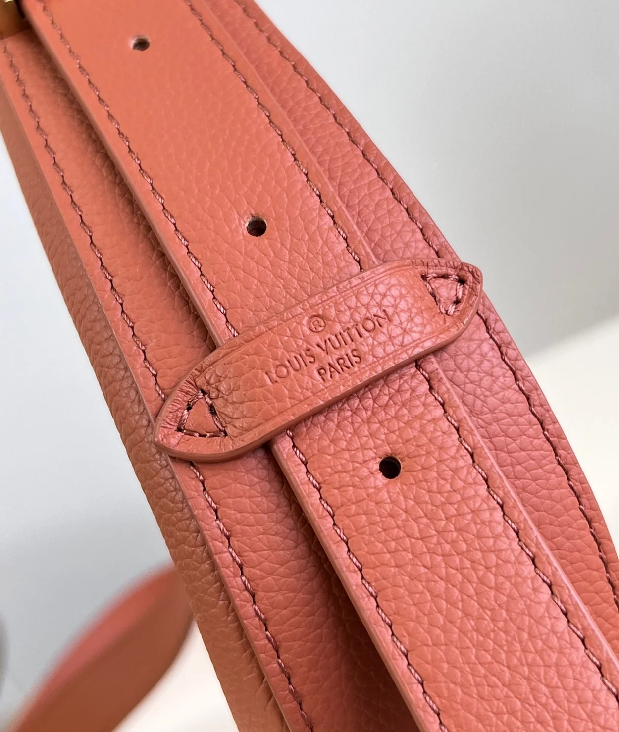 루이비통 로우 키 범백 M83546