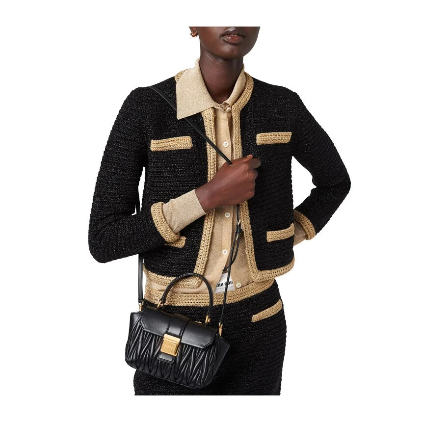 미우미우 마테라쎄 나파 가죽 미니백 블랙