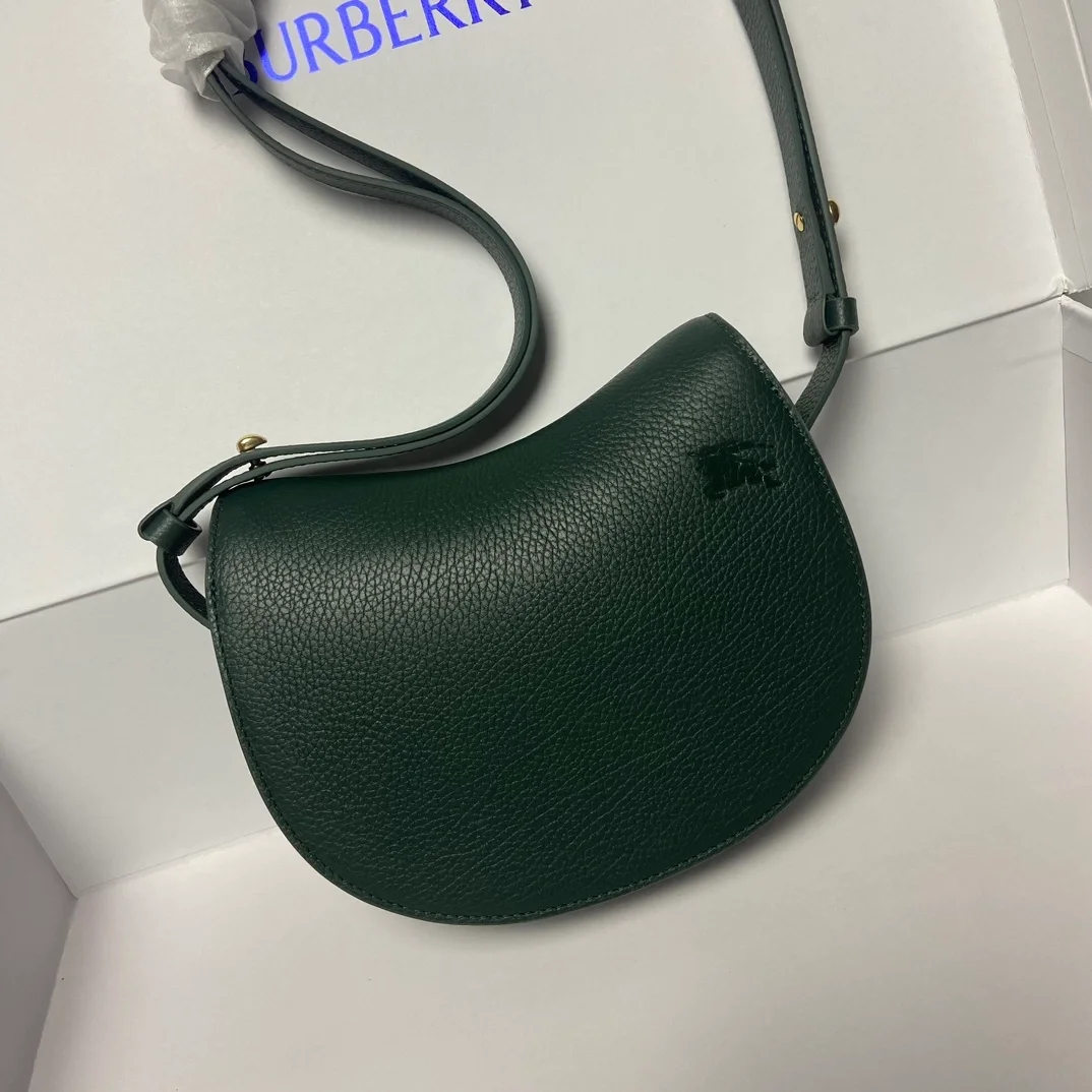 버버리 미니 로킹 홀스백 그린