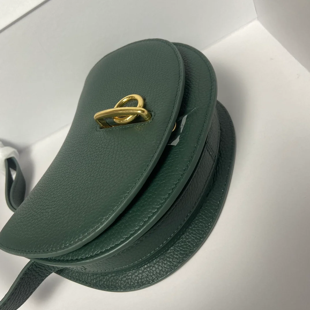 버버리 미니 로킹 홀스백 그린