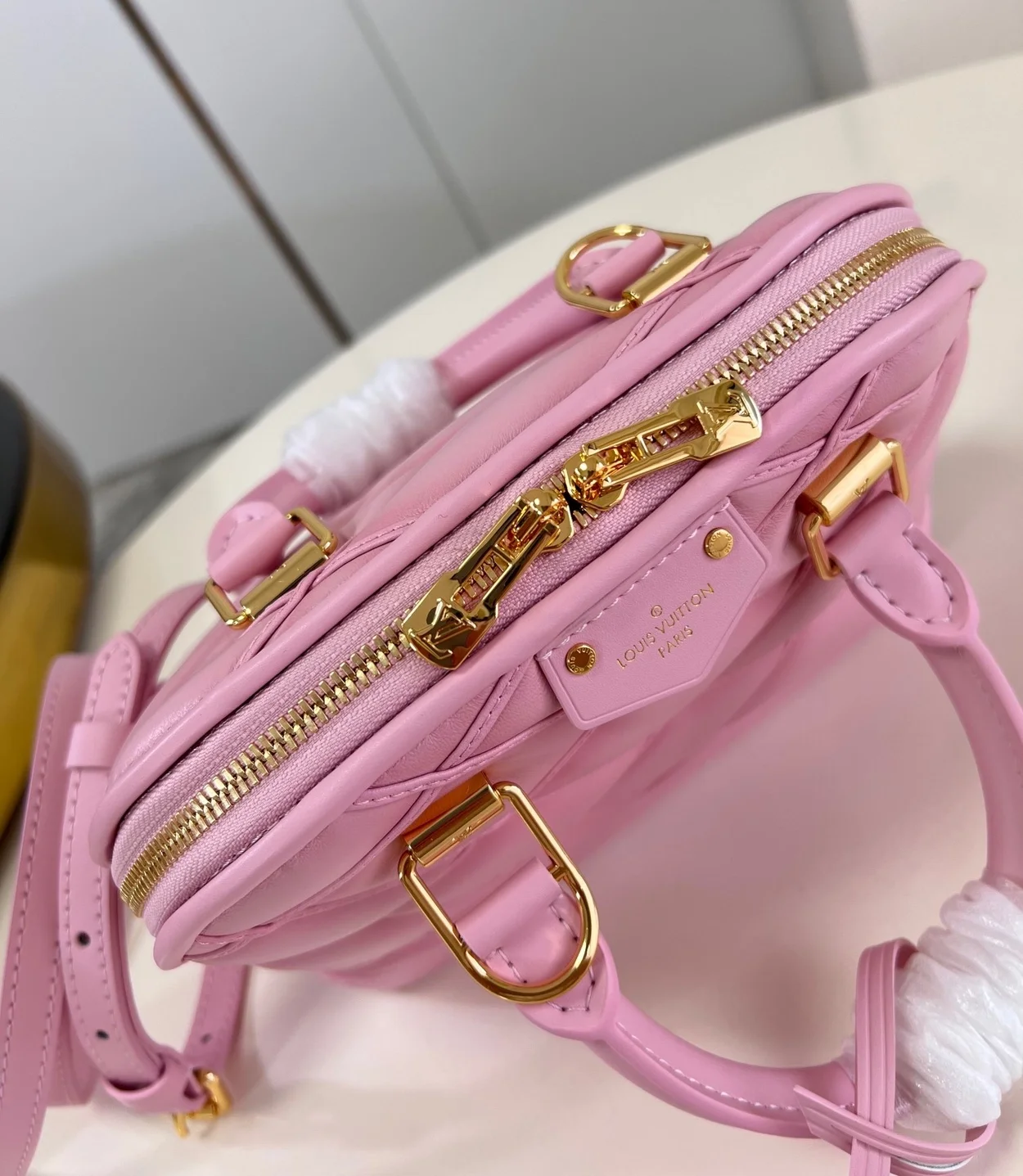 루이비통 알마 BB 말타쥬 핑크 M24453