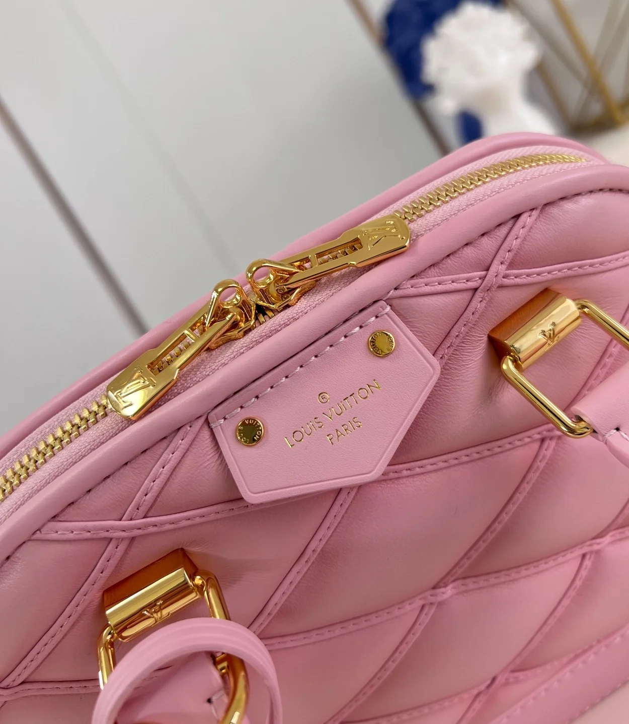 루이비통 알마 BB 말타쥬 핑크 M24453