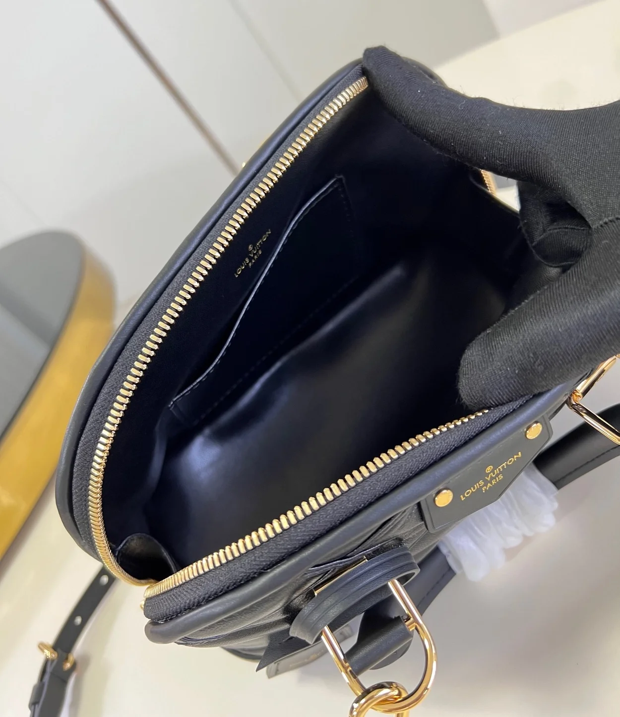 루이비통 알마 BB 말타쥬 블루 M23666