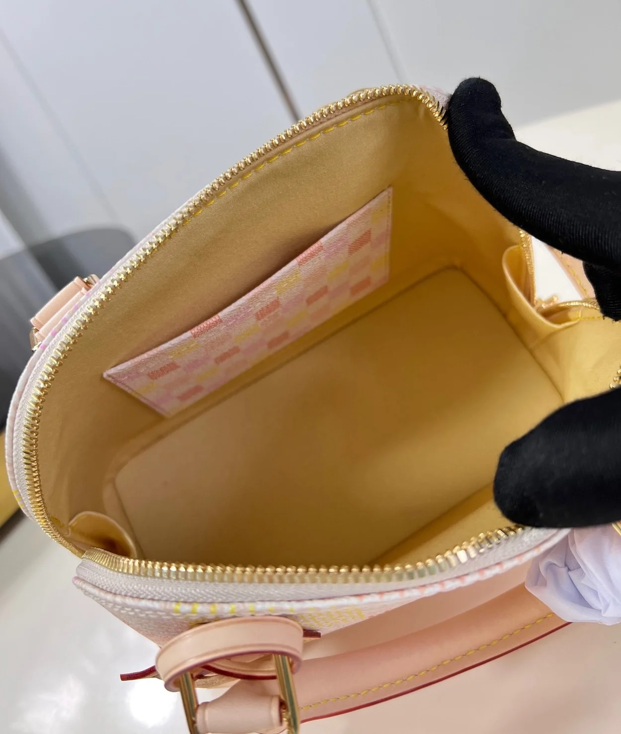 루이비통 알마 BB N40516