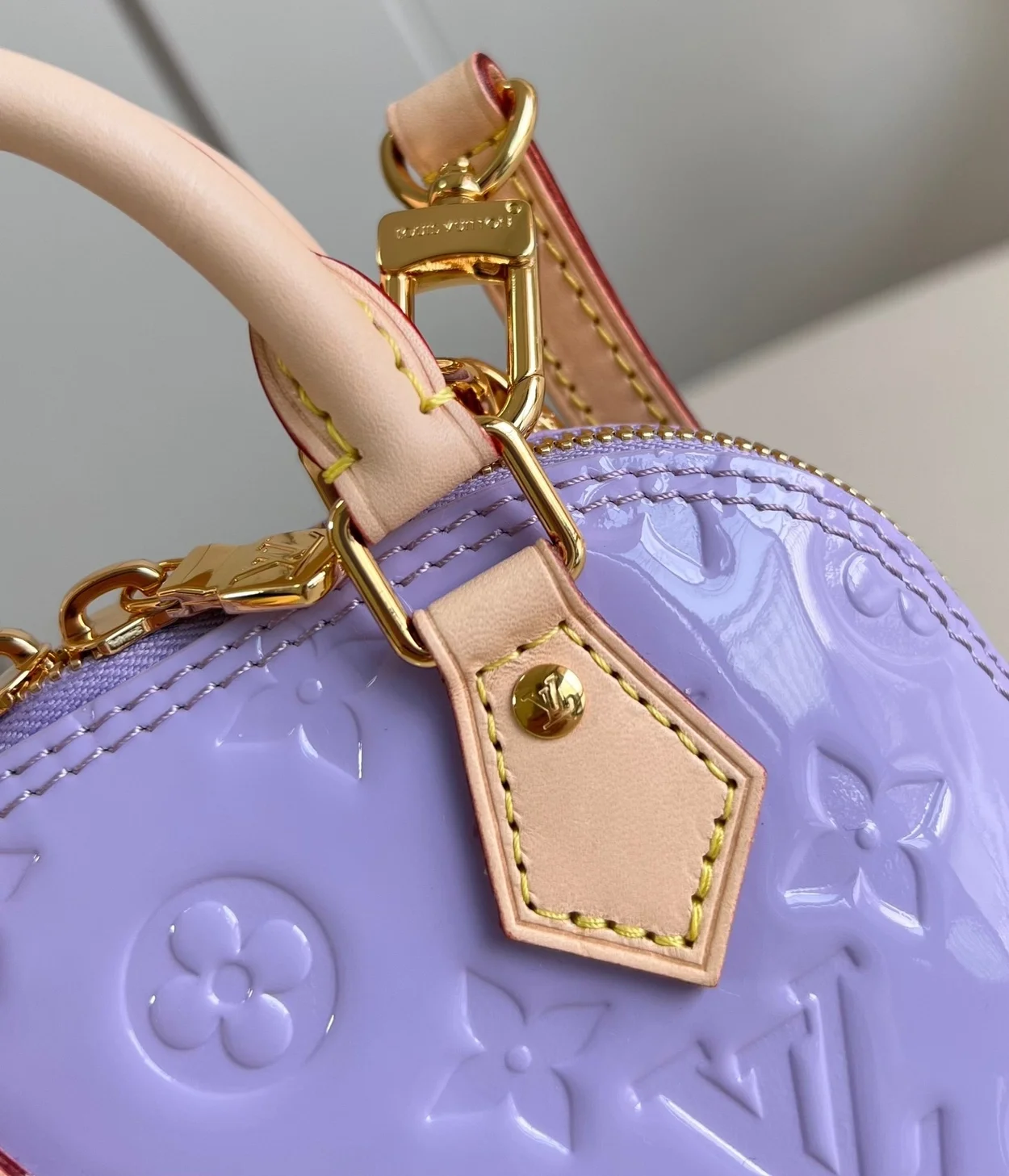 루이비통 나노 알마 M82974