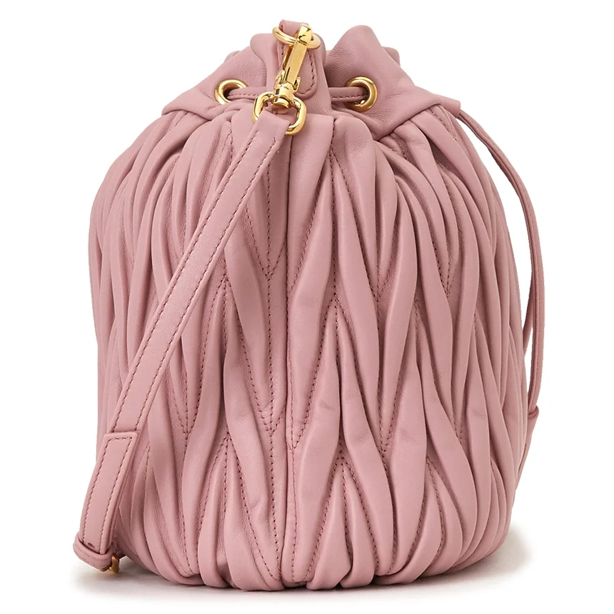 미우미우 마테라쎄 나파 가죽 버킷백 핑크