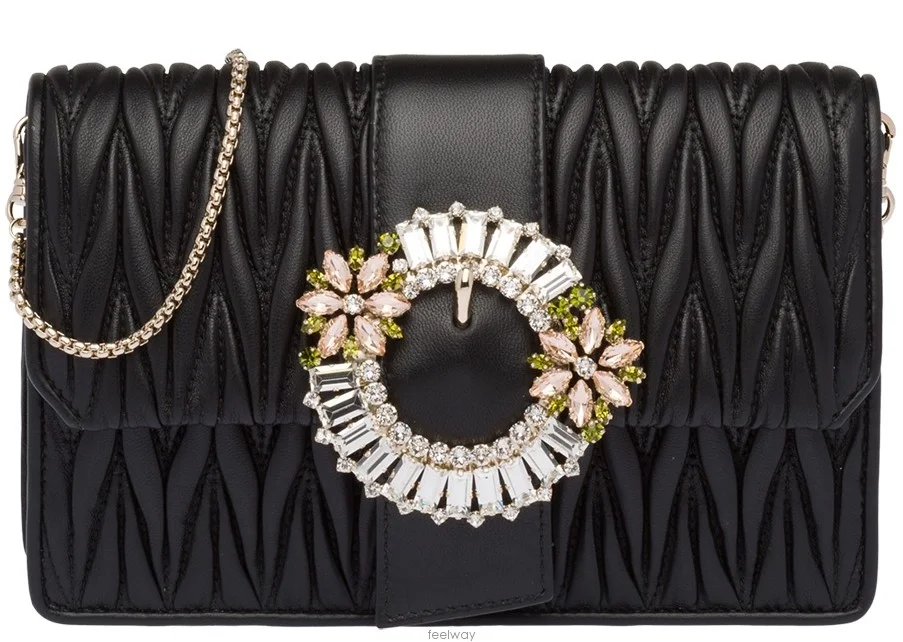 미우미우 마테라쎄 가죽백 블랙