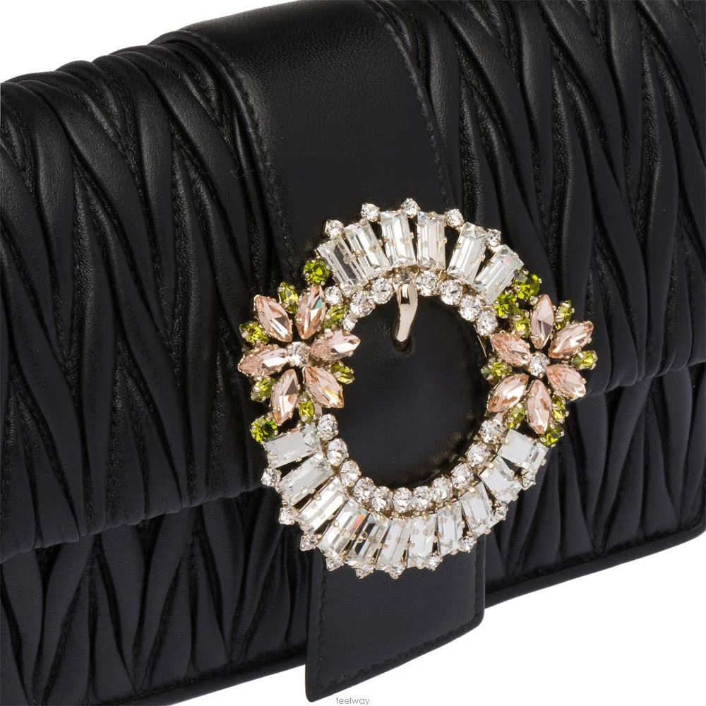 미우미우 마테라쎄 가죽백 블랙