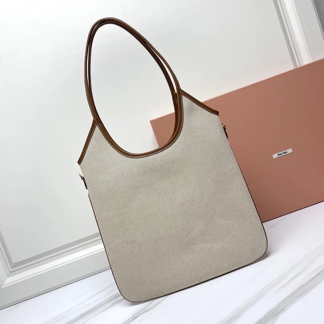 미우미우 아이비 캔버스백 베이지