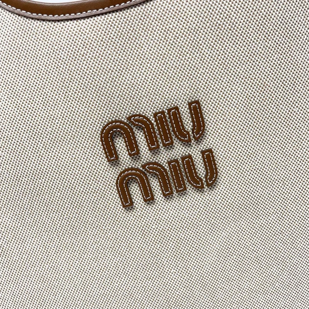 미우미우 아이비 캔버스백 베이지