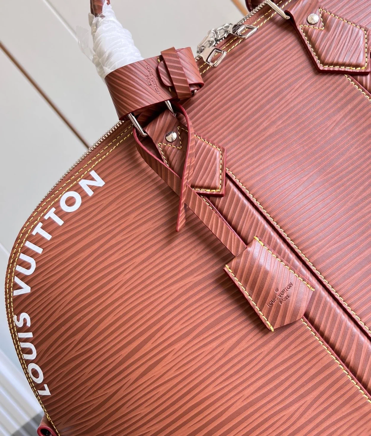 루이비통 알마 트래블 백 GM M23102