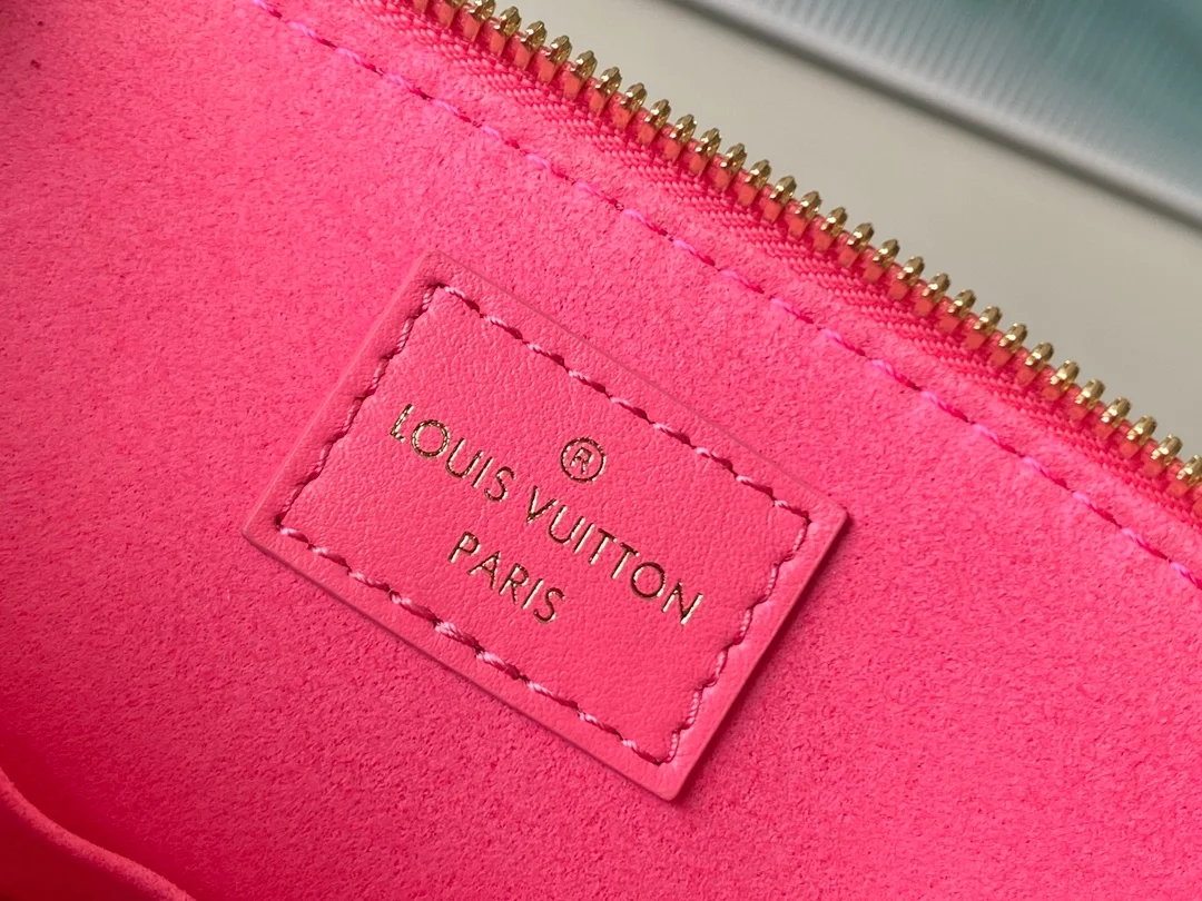 루이비통 알마 BB M22878