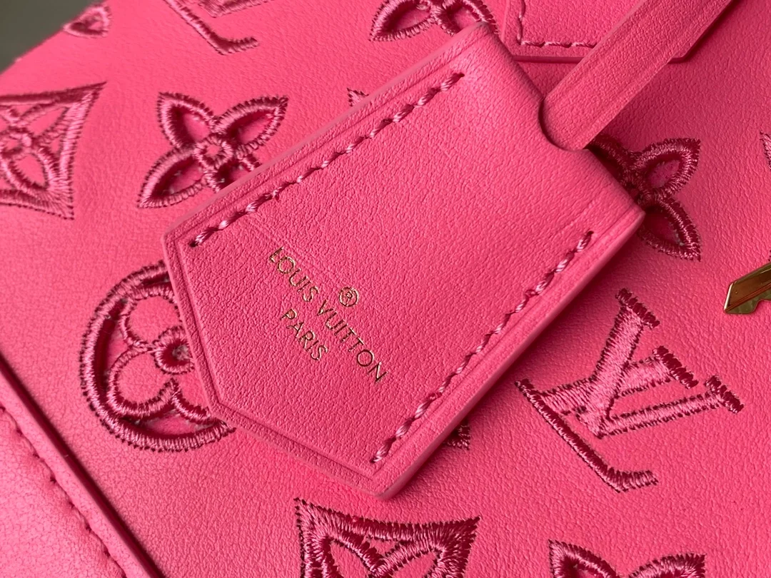 루이비통 알마 BB M22878